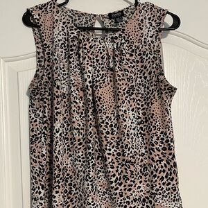 Jones New York Pink Leopard Print Blouse